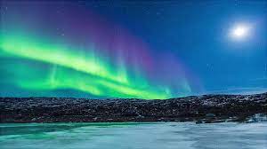 Keajaiban Cahaya yang Menghiasi Malam Kutub