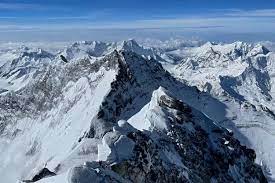Fakta Menarik Gunung Everest Tantangan Pendakian